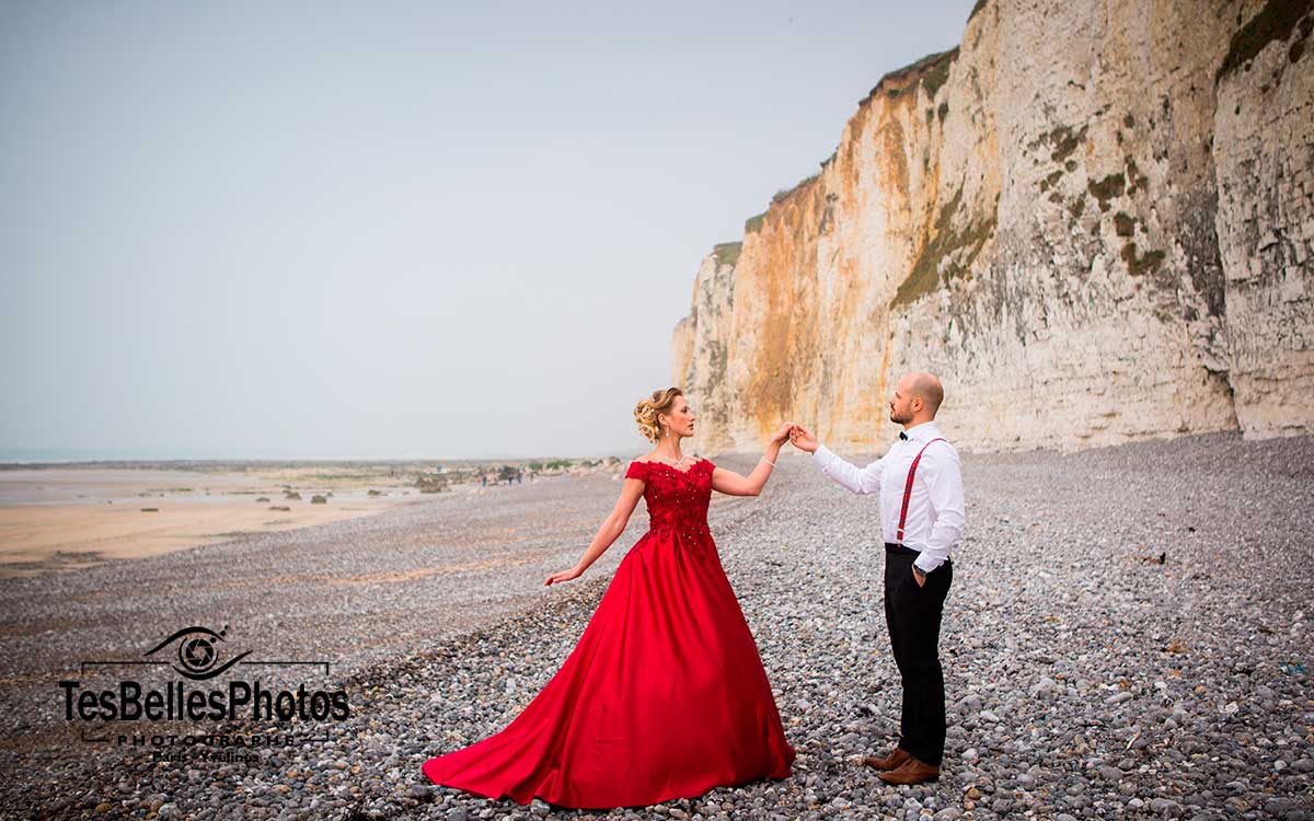 诺曼底海滩婚纱写真