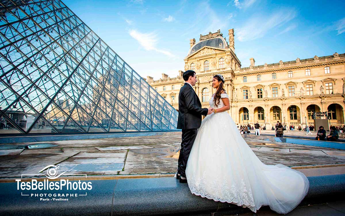 巴黎卢浮宫婚纱写真照