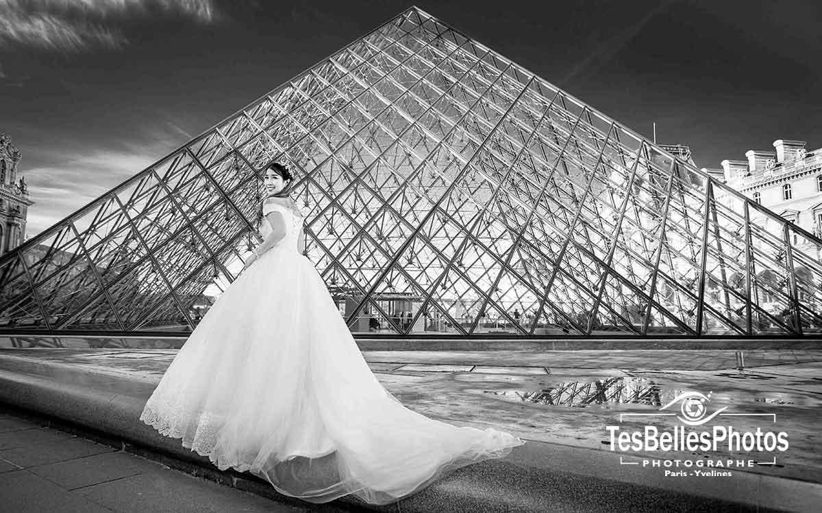 巴黎爱情桥-艺术桥婚纱照