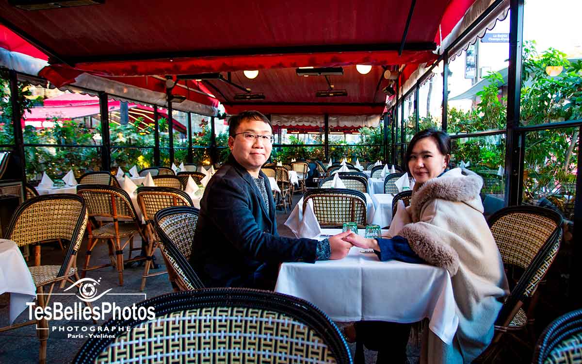 巴黎咖啡馆情侣照摄影师